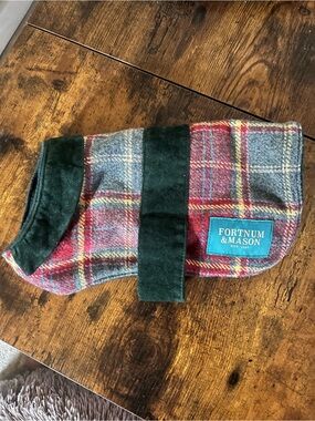 Fortnum & Mason Plaid Dog Coat Sweater in Red & Green